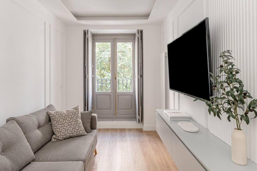 شقة Centro XIV Calle Mayor 3Br 3Bh مدريد المظهر الخارجي الصورة